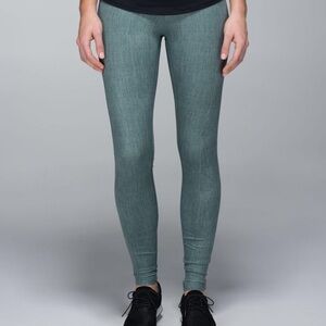 Lululemon Green Burlap Wunder Under Leggings Womens Size 6